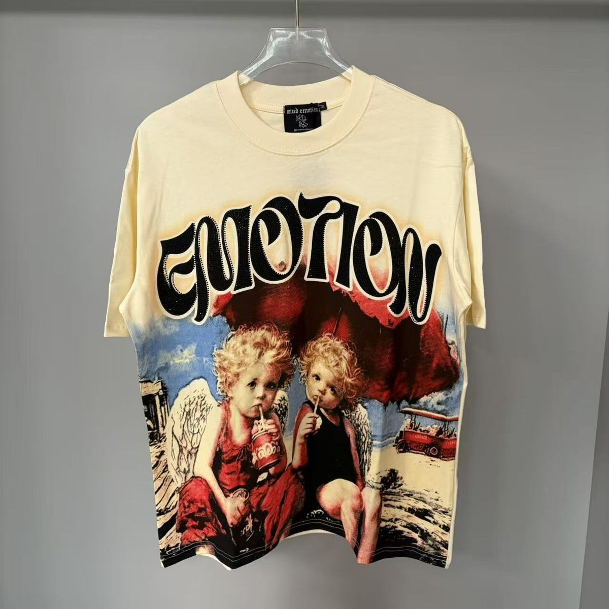 MIXED EMOTION Cherub Graphic T-Shirt