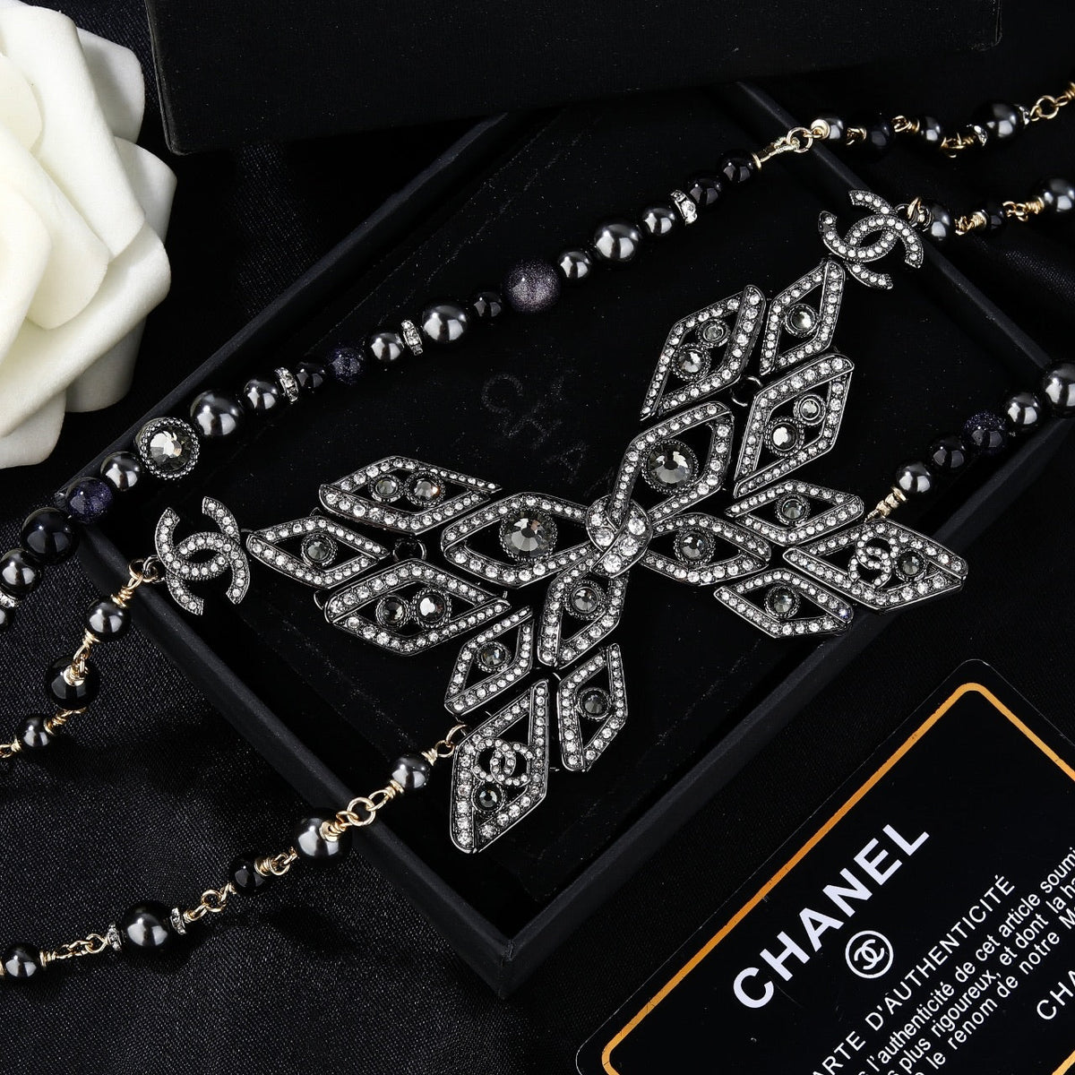 CHANEL 25S CHAIN BELT STONE-EMBELLISHED 611726